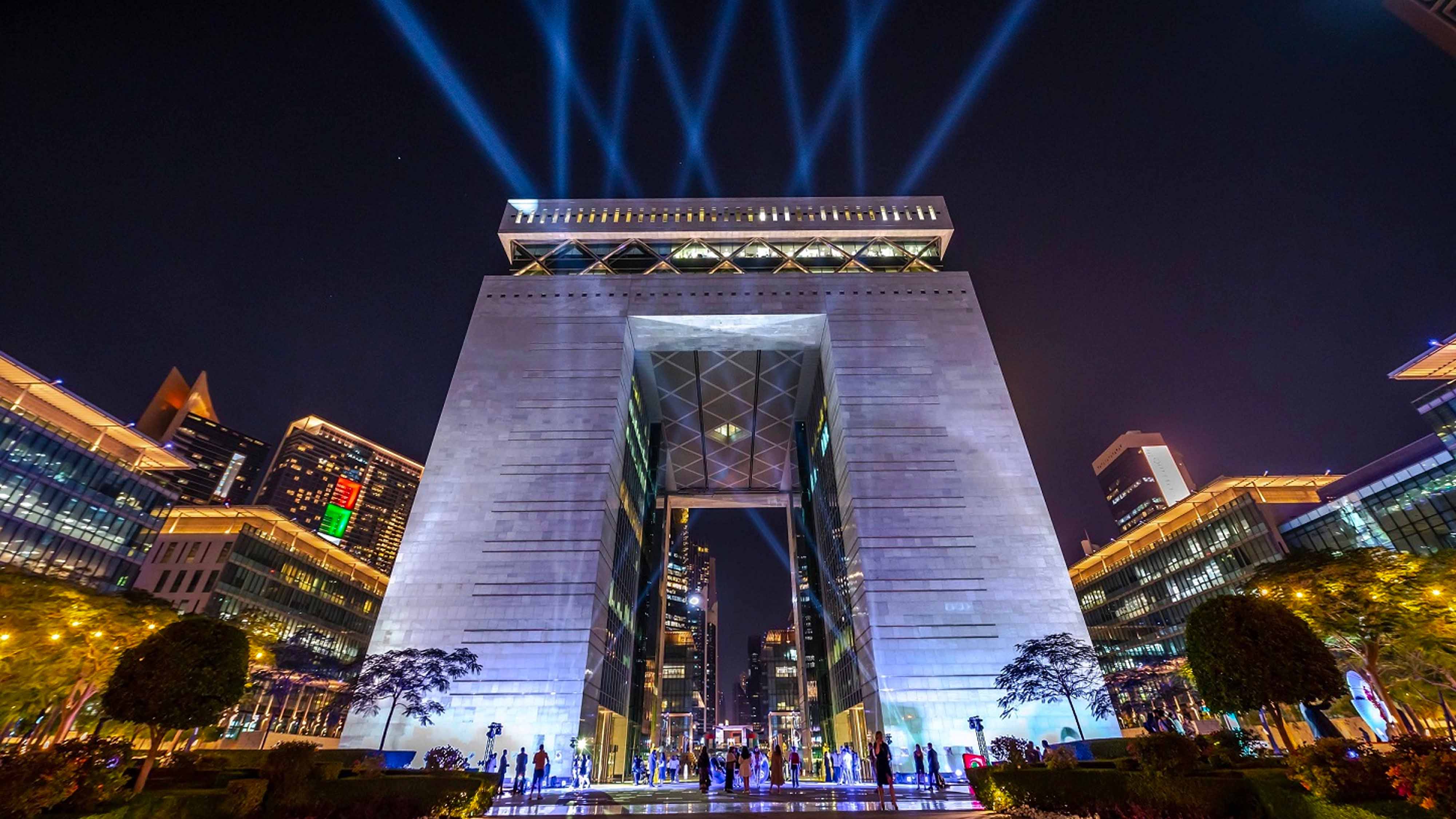 دبي تواصل تأكيد مكانتها وجهةً ثقافية فنية رئيسية وعاصمةً عالمية للاقتصاد الإبداعي ضمن رؤية شاملة لريادة المستقبل