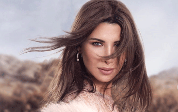 "نانسي عجرم تستعد لطرح ألبومها الجديد "حاسه فيك