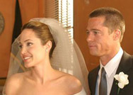 في فرنسا بحضور أولادهما الـ6