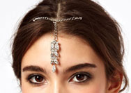 قلائد الشعر أحدث صيحات الحُلي