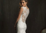موضة فساتين زفاف 2015 تتسم بالرقة التي تأخذها من الدانتيل