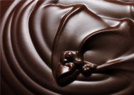 الشوكولاتة الداكنة حبيبة القلب