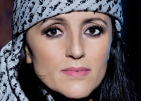 لقاء خاص مع مصممة الأزياء فدوى الباروني