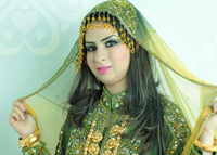 الزي النسائي العماني يتألق في شهر رمضان المبارك