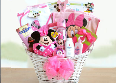 هدايا الأطفال حديثي الولادة