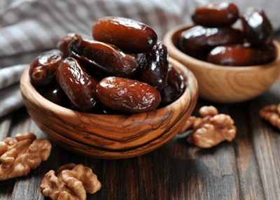 سر ارتباط التمر بالإفطار في رمضان