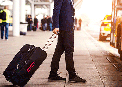 4 أشياء احرص على تواجدها في حقيبة السفر