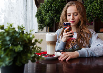 هل تشكل مواقع التواصل الاجتماعي خطراً على صحة المراهق النفسية؟