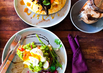 ما هي فوائد تناول البيض على الفطور؟