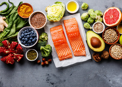 5 أطعمة يجب تناولها بعد سن الخمسين