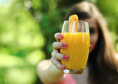 فوائد وأضرار عصير البرتقال 
