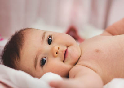 قشرة رأس الرضيع وكيفية علاجها 