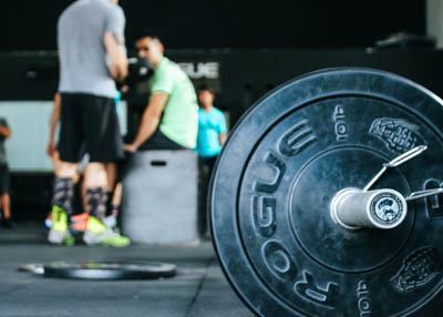 ما أهمية تناول وجبات صحية اثناء اداء التمرينات الرياضية؟