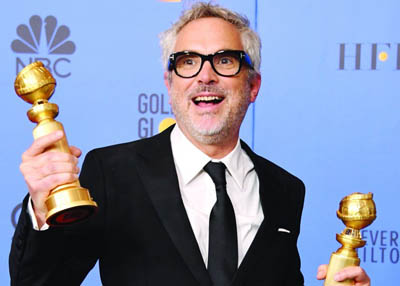 ألفونسو كوارون يفوز بجائزة أفضل مخرج عن فيلمه "روما"