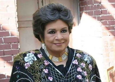 الفنانة القديرة كريمة مختار وتدهور حالتها الصحية