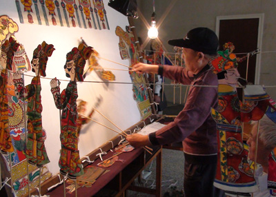 دمى الظل تجد رواجاً سياحياً في مقاطعة شاندونج الصينية