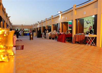 قرية المرموم التراثية تستعد لاستقبال زوارها بعروض فنية ومنتجات حرفية