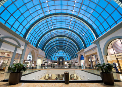 دبي الأولى عربياً وفي المركز الثالث عالمياً بعد نيويورك ولندن في التسوق الفاخر