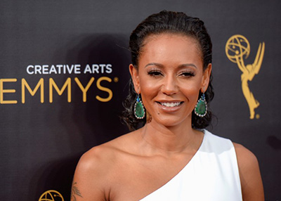 ميل بي المغنية في فريق سبايس جيرلز تتقدم بدعوى طلاق