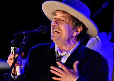 بوب ديلان سيتسلم جائزة نوبل للآداب في ستوكهولم خلال أيام