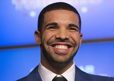 الألبوم "مور لايف" لدريك يواصل صدارة قائمة بيلبورد 200