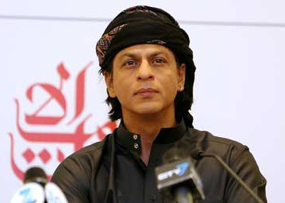 شاروخان يعود إلى دبي لتصوير الجزء الثاني من الفيلم الترويجي "كن ضيفي" "#BeMyGuest