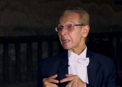 وفاة أبرز مطربي الموسيقى العربية بالأوبرا المصرية قبل حفل موسيقي