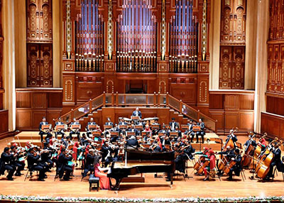 الأوبرا السلطانية .. عروض راقية وفخامة عالمية لموسم 2018 - 2019