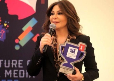 اليسا تفوز بجائزة الأفضل على مواقع التواصل الاجتماعي
