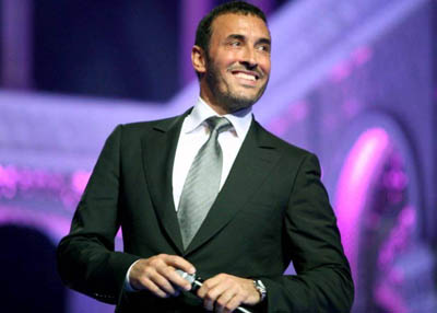 كاظم الساهر يكشف الاسرار في حفل دبي أوبرا       