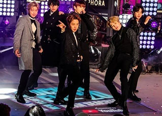 بيع مكبرات صوت لفرقة بي.تي.إس الكورية بسعر 83200 دولار في مزاد