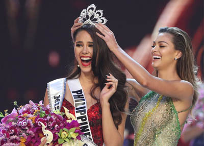 الفلبينية كاتريونا جراي ملكة جمال الكون