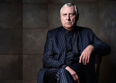 تكريم "بيتر غرينواي" في مهرجان القاهرة السينمائي