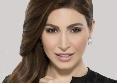 يارا تتألق على مسرح القرية العالمية بدبي